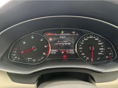 SZARY SEDAN AUDI A6 z 2022 r., DIESEL, skrzynia biegów AUTOMATYCZNA 163KM, zdjęcie 14 z 19