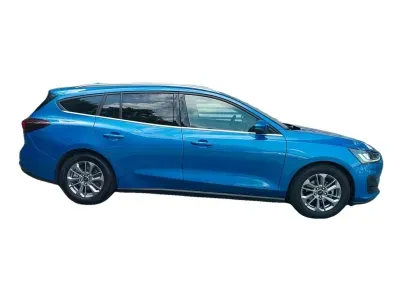 NIEBIESKI KOMBI FORD FOCUS z 2024 r., DIESEL, skrzynia biegów AUTOMATYCZNA 115KM, zdjęcie 18 z 20