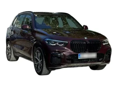 CZERWONY SUV BMW X5 z 2022 r., HYBRYDA/BENZYNA, skrzynia biegów AUTOMATYCZNA 394KM, zdjęcie 6 z 18