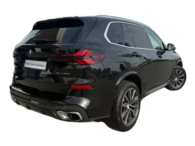 CZARNY SUV BMW X5 z 2024 r., DIESEL, skrzynia biegów AUTOMATYCZNA 340KM, zdjęcie 10 z 11