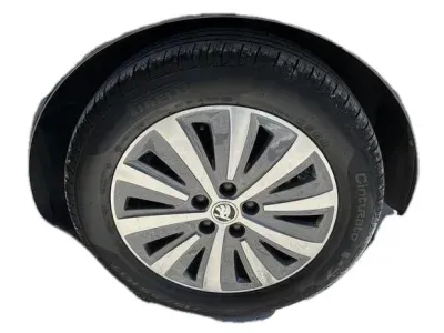 CZARNY KOMBI SKODA SUPERB z 2022 r., BENZYNA, skrzynia biegów AUTOMATYCZNA 190KM, zdjęcie 3 z 19