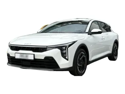 BIAŁY HATCHBACK KIA K4 z 2026 r., BENZYNA, skrzynia biegów AUTOMATYCZNA 150KM, zdjęcie 5 z 11