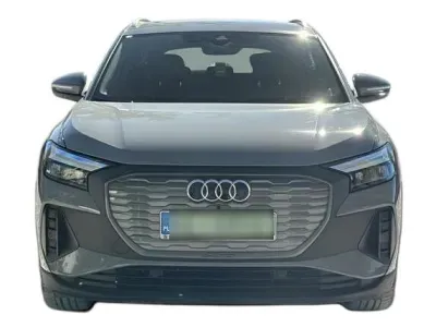 SZARY SUV AUDI Q4-E-TRON z 2023 r., ELEKTRYCZNY, skrzynia biegów AUTOMATYCZNA 204KM, zdjęcie 3 z 19