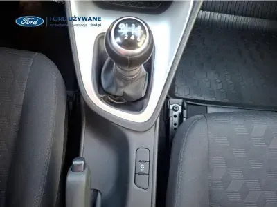 NIEBIESKI HATCHBACK TOYOTA YARIS z 2024 r., BENZYNA, skrzynia biegów MANUALNA 92KM, zdjęcie 14 z 28