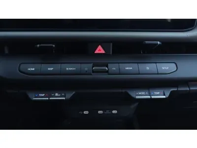 SREBRNY SUV KIA SELTOS z 2026 r., BENZYNA, skrzynia biegów AUTOMATYCZNA 180KM, zdjęcie 9 z 18