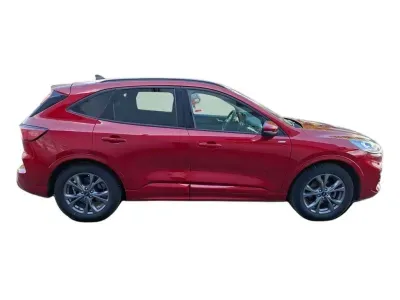 CZERWONY SUV FORD KUGA z 2023 r., HYBRYDA/BENZYNA, skrzynia biegów AUTOMATYCZNA 140KM, zdjęcie 8 z 21