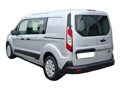 SREBRNY KOMBI FORD TRANSIT CONNECT z 2023 r., DIESEL, skrzynia biegów MANUALNA 74KM, zdjęcie 21 z 28