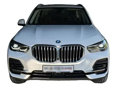 BIAŁY SUV BMW X5 z 2022 r., BENZYNA, skrzynia biegów AUTOMATYCZNA 333KM, zdjęcie 10 z 13