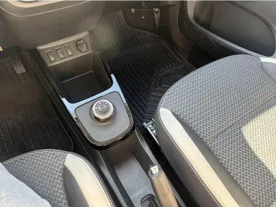 CZERWONY HATCHBACK DACIA SPRING ELECTIC z 2023 r., ELEKTRYCZNY, skrzynia biegów AUTOMATYCZNA 45KM, zdjęcie 12 z 19