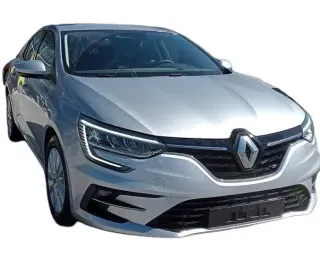 SREBRNY SEDAN RENAULT MEGANE IV GRAND COUPE z 2024 r., BENZYNA, skrzynia biegów MANUALNA 140KM, zdjęcie główne