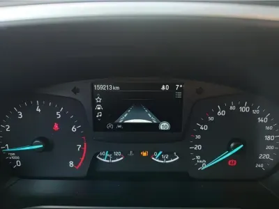 SREBRNY HATCHBACK FORD FOCUS LIM. z 2020 r., BENZYNA, skrzynia biegów MANUALNA 125KM, zdjęcie 13 z 20