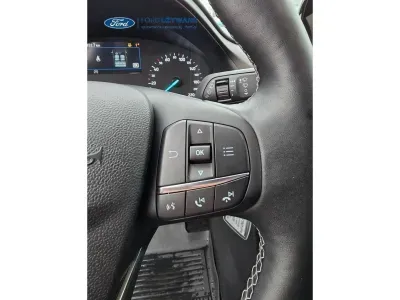 SZARY HATCHBACK FORD PUMA z 2022 r., HYBRYDA/BENZYNA, skrzynia biegów AUTOMATYCZNA 92KM, zdjęcie 12 z 21