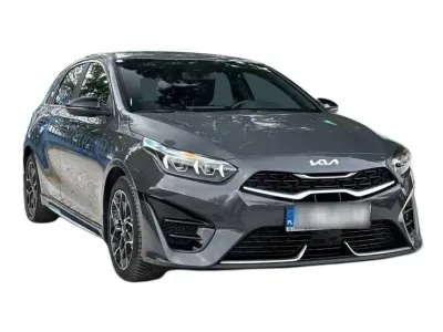 CZARNY HATCHBACK KIA CEED z 2022 r., BENZYNA, skrzynia biegów AUTOMATYCZNA 160KM, zdjęcie 18 z 19