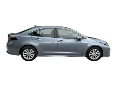 SZARY SEDAN TOYOTA COROLLA z 2023 r., HYBRYDA/BENZYNA, skrzynia biegów AUTOMATYCZNA 140KM, zdjęcie 8 z 18