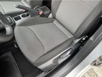 SREBRNY HATCHBACK SKODA FABIA z 2024 r., BENZYNA, skrzynia biegów MANUALNA 116KM, zdjęcie 3 z 19