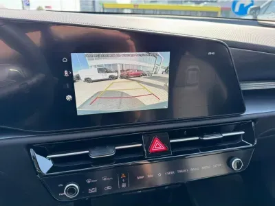 ZIELONY SUV KIA NIRO z 2026 r., HYBRYDA/BENZYNA, skrzynia biegów AUTOMATYCZNA 100KM, zdjęcie 15 z 20