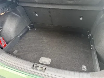 ZIELONY HATCHBACK KIA CEED z 2024 r., BENZYNA, skrzynia biegów AUTOMATYCZNA 103KM, zdjęcie 2 z 27