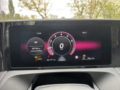 SREBRNY SUV VOLKSWAGEN TIGUAN z 2024 r., BENZYNA, skrzynia biegów AUTOMATYCZNA 131KM, zdjęcie 8 z 19