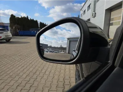 CZARNY SUV FORD MUSTANG MACH-E z 2022 r., ELEKTRYCZNY, skrzynia biegów AUTOMATYCZNA 358KM, zdjęcie 25 z 29