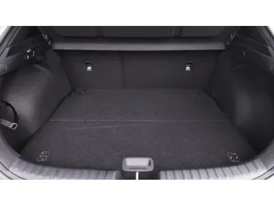 BIAŁY CROSSOVER KIA XCEED z 2026 r., BENZYNA, skrzynia biegów AUTOMATYCZNA 150KM, zdjęcie 4 z 19