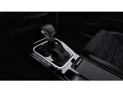 BIAŁY CROSSOVER KIA XCEED z 2026 r., BENZYNA, skrzynia biegów AUTOMATYCZNA 150KM, zdjęcie 13 z 19