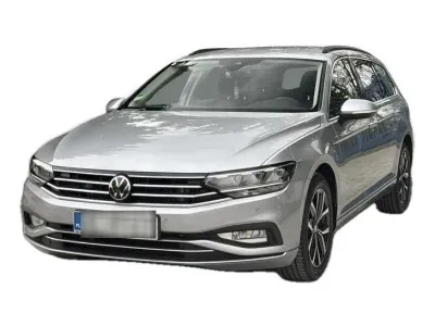 SREBRNY KOMBI VOLKSWAGEN PASSAT z 2023 r., BENZYNA, skrzynia biegów AUTOMATYCZNA 150KM, zdjęcie 11 z 19