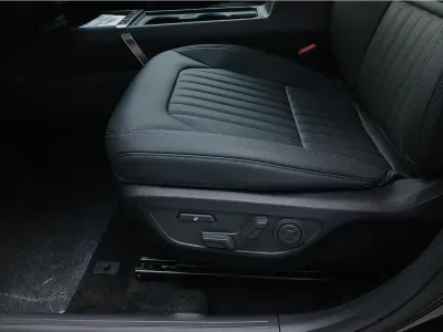 BEŻOWY SUV KIA SELTOS z 2026 r., BENZYNA, skrzynia biegów AUTOMATYCZNA 180KM, zdjęcie 17 z 20