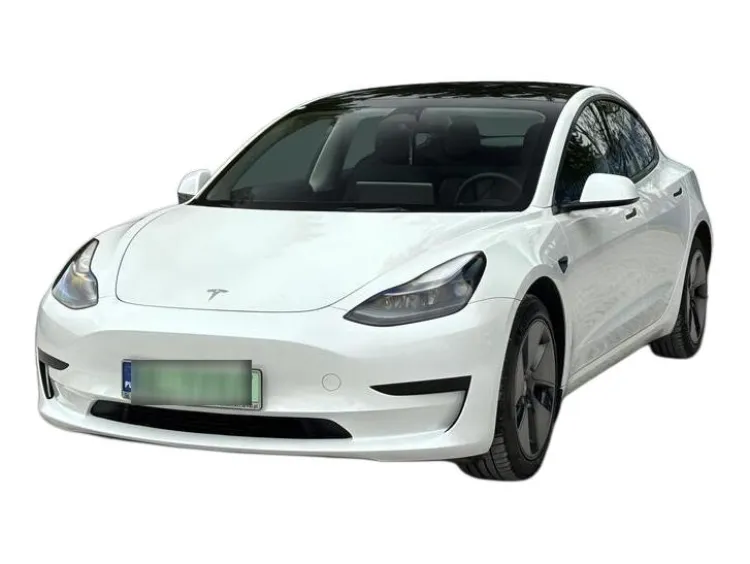 BIAŁY SEDAN TESLA MODEL 3 z 2022 r., ELEKTRYCZNY, skrzynia biegów AUTOMATYCZNA 306KM, zdjęcie główne