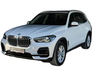 BIAŁY SUV BMW X5 z 2022 r., BENZYNA, skrzynia biegów AUTOMATYCZNA 333KM, zdjęcie główne