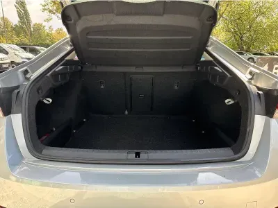 SREBRNY HATCHBACK SKODA OCTAVIA z 2023 r., BENZYNA, skrzynia biegów AUTOMATYCZNA 190KM, zdjęcie 7 z 19