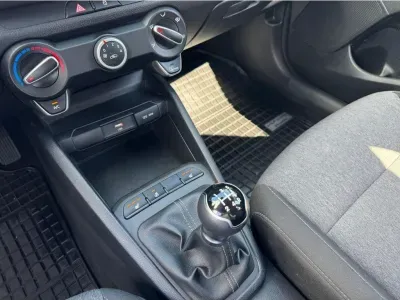 CZERWONY SUV KIA STONIC z 2025 r., BENZYNA, skrzynia biegów MANUALNA 58KM, zdjęcie 21 z 21