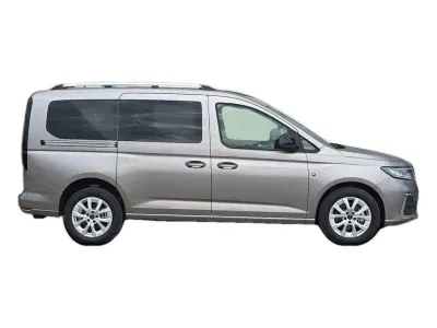 ZŁOTY VAN FORD TOURNEO CONNECT z 2026 r., DIESEL, skrzynia biegów AUTOMATYCZNA 90KM, zdjęcie 15 z 27