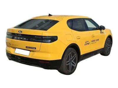 ŻÓŁTY HATCHBACK FORD CAPRI z 2025 r., ELEKTRYCZNY, skrzynia biegów AUTOMATYCZNA 210KM, zdjęcie 21 z 28