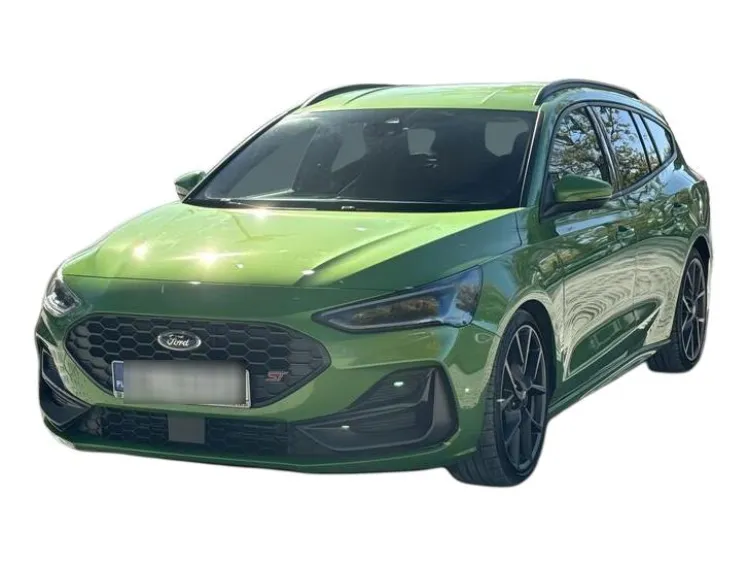 ZIELONY KOMBI FORD FOCUS z 2024 r., BENZYNA, skrzynia biegów AUTOMATYCZNA 280KM, zdjęcie główne