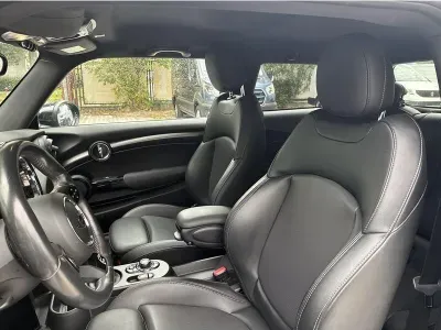 NIEBIESKI HATCHBACK MINI MINI z 2021 r., ELEKTRYCZNY, skrzynia biegów AUTOMATYCZNA 184KM, zdjęcie 17 z 19
