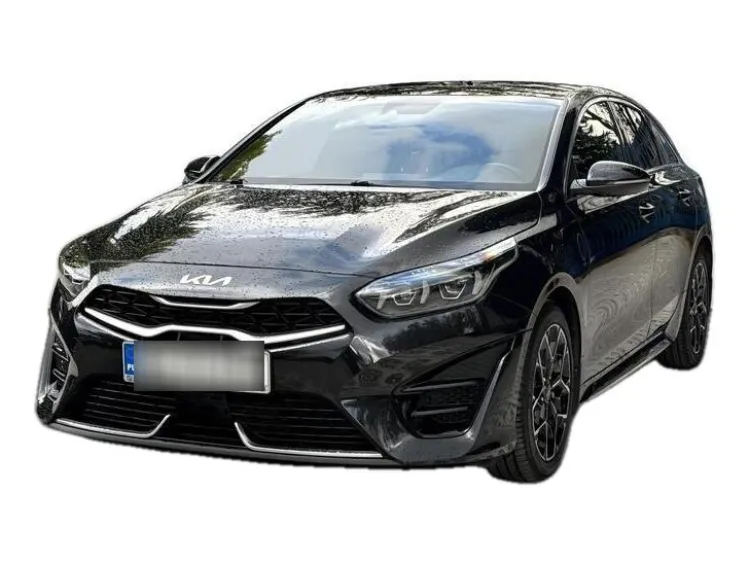 CZARNY KOMBI KIA PROCEED z 2023 r., BENZYNA, skrzynia biegów AUTOMATYCZNA 160KM, zdjęcie główne