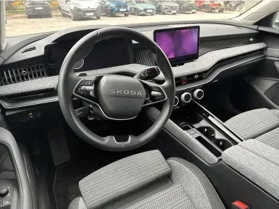 SREBRNY KOMBI SKODA SUPERB COMBI z 2025 r., BENZYNA, skrzynia biegów AUTOMATYCZNA 150KM, zdjęcie 8 z 19