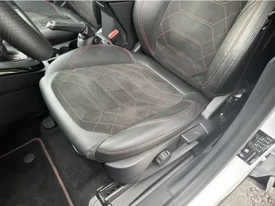 BIAŁY SUV FORD PUMA GEN-E z 2024 r., BENZYNA, skrzynia biegów MANUALNA 125KM, zdjęcie 4 z 18