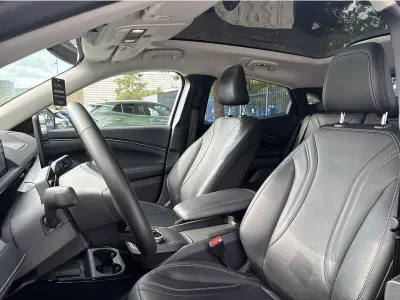 BIAŁY SUV FORD MUSTANG MACH E z 2022 r., ELEKTRYCZNY, skrzynia biegów AUTOMATYCZNA 269KM, zdjęcie 7 z 19