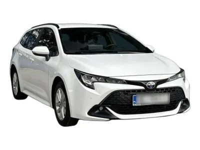 BIAŁY KOMBI TOYOTA COROLLA z 2023 r., HYBRYDA/BENZYNA, skrzynia biegów AUTOMATYCZNA 140KM, zdjęcie 12 z 19