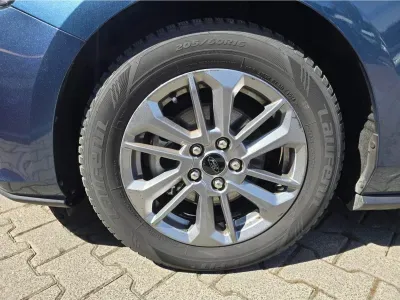 NIEBIESKI KOMBI FORD FOCUS TURNIER z 2024 r., DIESEL, skrzynia biegów AUTOMATYCZNA 115KM, zdjęcie 17 z 19