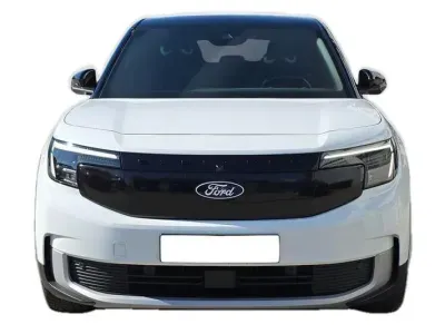 BIAŁY SUV FORD EXPLORER z 2024 r., ELEKTRYCZNY, skrzynia biegów AUTOMATYCZNA 210KM, zdjęcie 16 z 27