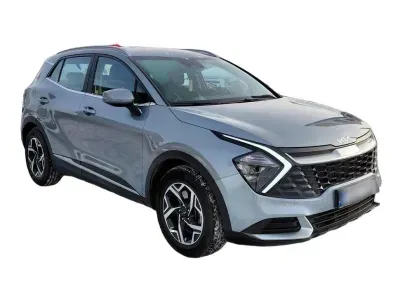SREBRNY SUV KIA SPORTAGE z 2023 r., BENZYNA, skrzynia biegów AUTOMATYCZNA 110KM, zdjęcie 6 z 24