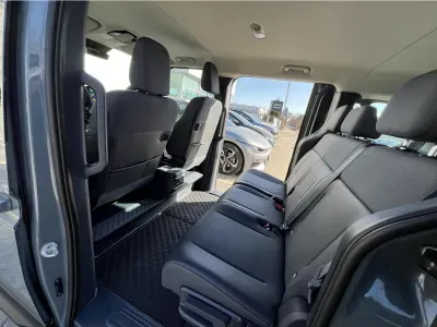 SZARY VAN KIA PV5 z 2025 r., ELEKTRYCZNY, skrzynia biegów AUTOMATYCZNA 163KM, zdjęcie 18 z 19