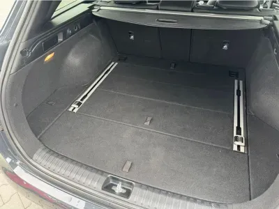 SZARY KOMBI KIA CEED z 2022 r., BENZYNA, skrzynia biegów AUTOMATYCZNA 118KM, zdjęcie 10 z 20