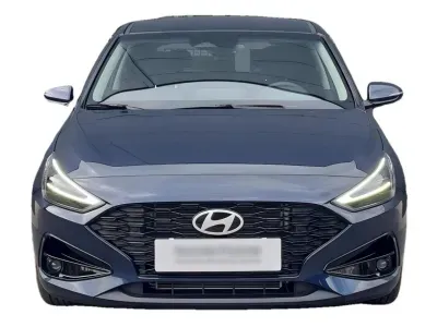 NIEBIESKI HATCHBACK HYUNDAI I30 z 2026 r., BENZYNA, skrzynia biegów AUTOMATYCZNA 150KM, zdjęcie 6 z 15