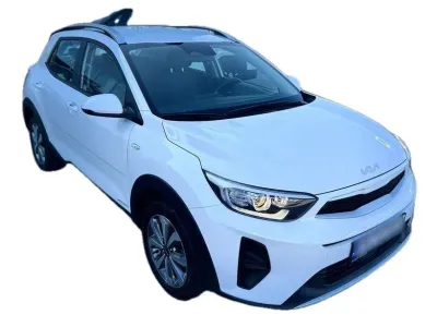 BIAŁY SUV KIA STONIC z 2025 r., BENZYNA, skrzynia biegów MANUALNA 58KM, zdjęcie 9 z 19