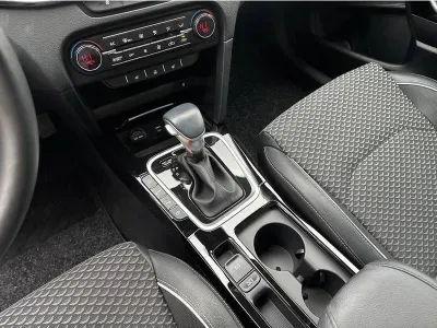 SZARY SUV KIA XCEED z 2024 r., HYBRYDA/BENZYNA, skrzynia biegów AUTOMATYCZNA 141KM, zdjęcie 14 z 19