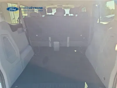 BIAŁY VAN FORD TRANSIT CUSTOM z 2024 r., DIESEL, skrzynia biegów MANUALNA 100KM, zdjęcie 12 z 24