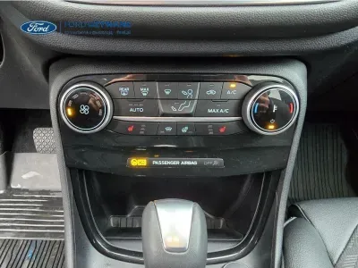 SZARY HATCHBACK FORD PUMA z 2022 r., HYBRYDA/BENZYNA, skrzynia biegów AUTOMATYCZNA 92KM, zdjęcie 10 z 21